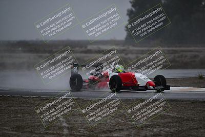 media/Nov-15-2025-CalClub SCCA (Sat) [[7bfa5a7151]]/Race/Group 5/